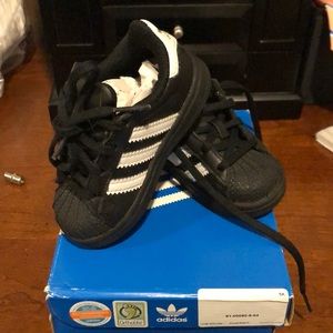 Toddler Adidas Sneakers Size 5